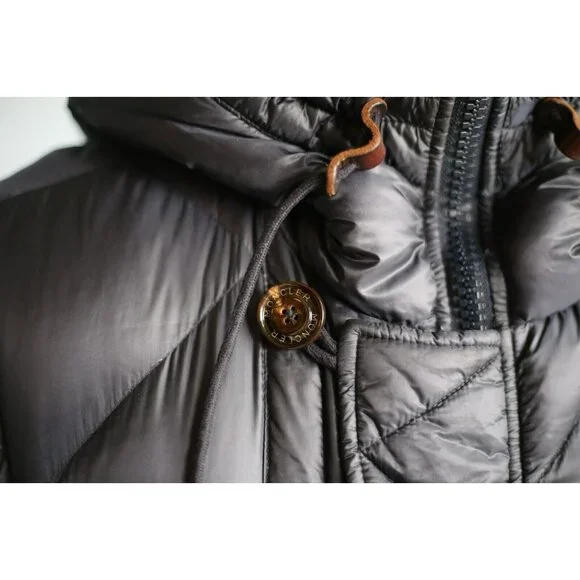 Moncler Edwin Warm Down Jacket Size 2 / Medium / Navy $1,850
